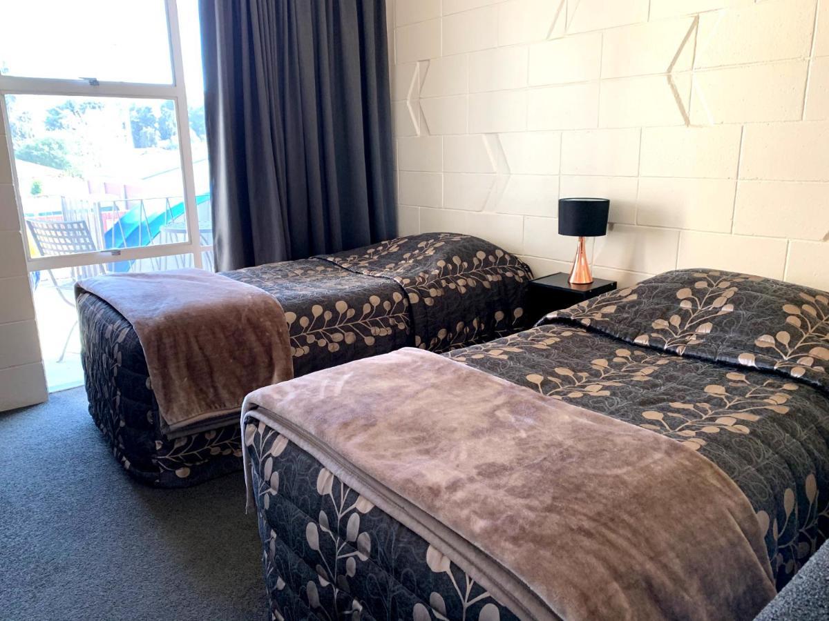 Temuka Motel Kültér fotó