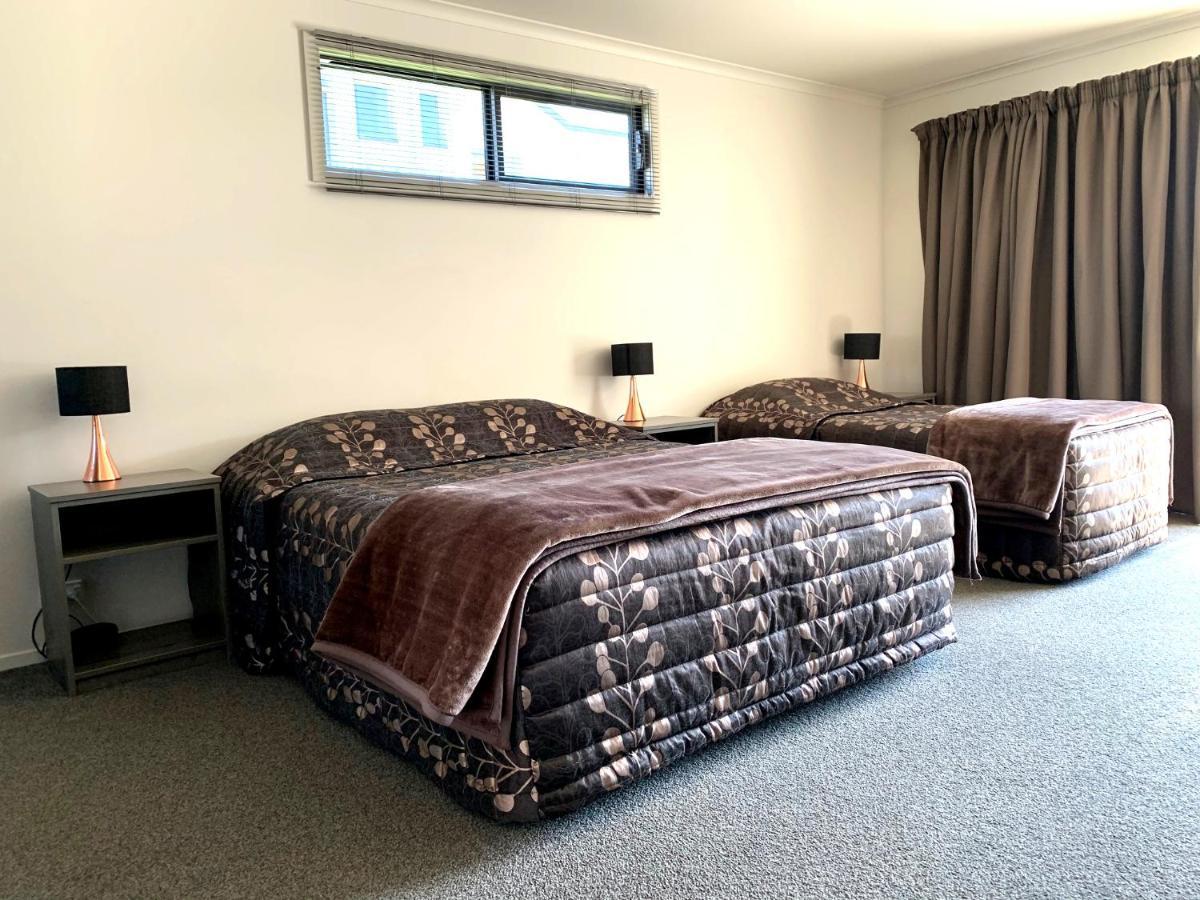Temuka Motel Kültér fotó